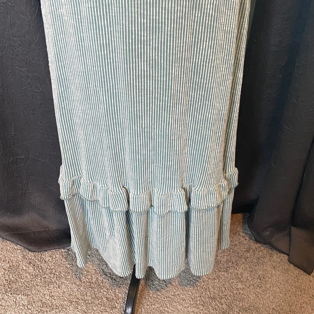 SOLD Chic Green Striped Maxi Dress - Picture 4 of 8